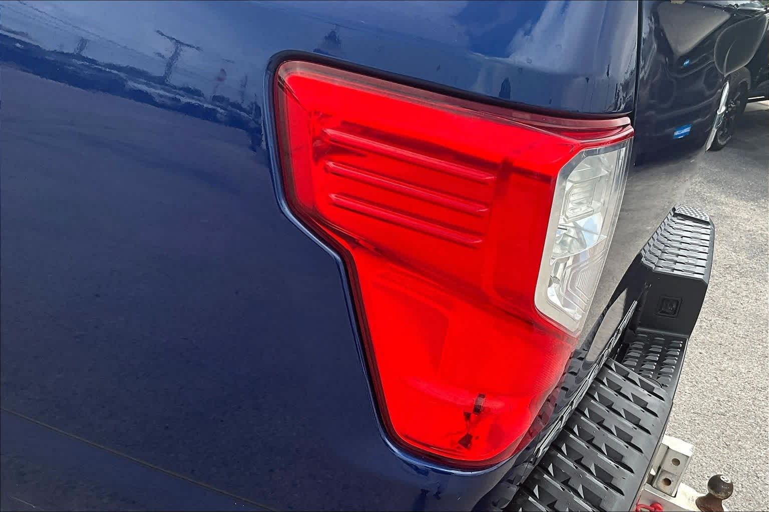 Thumbnail: 2017 Nissan Titan - 24