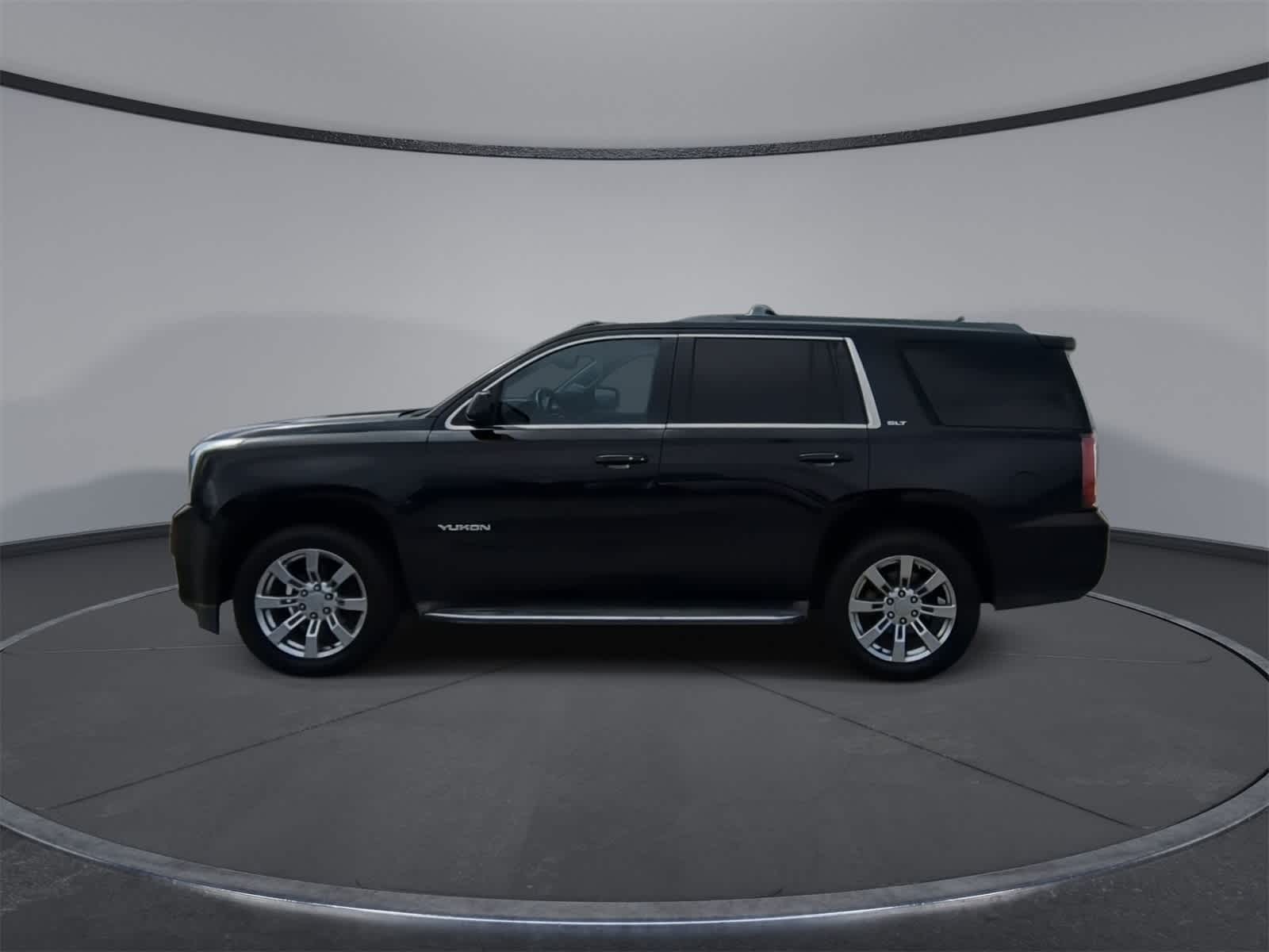 Thumbnail: 2015 GMC Yukon - 3