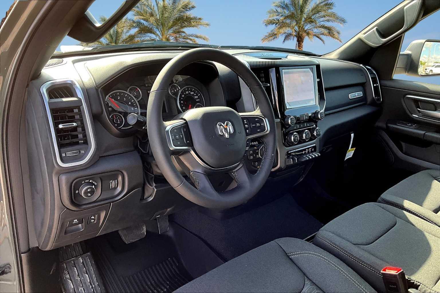 Thumbnail: 2025 RAM 1500 - 2