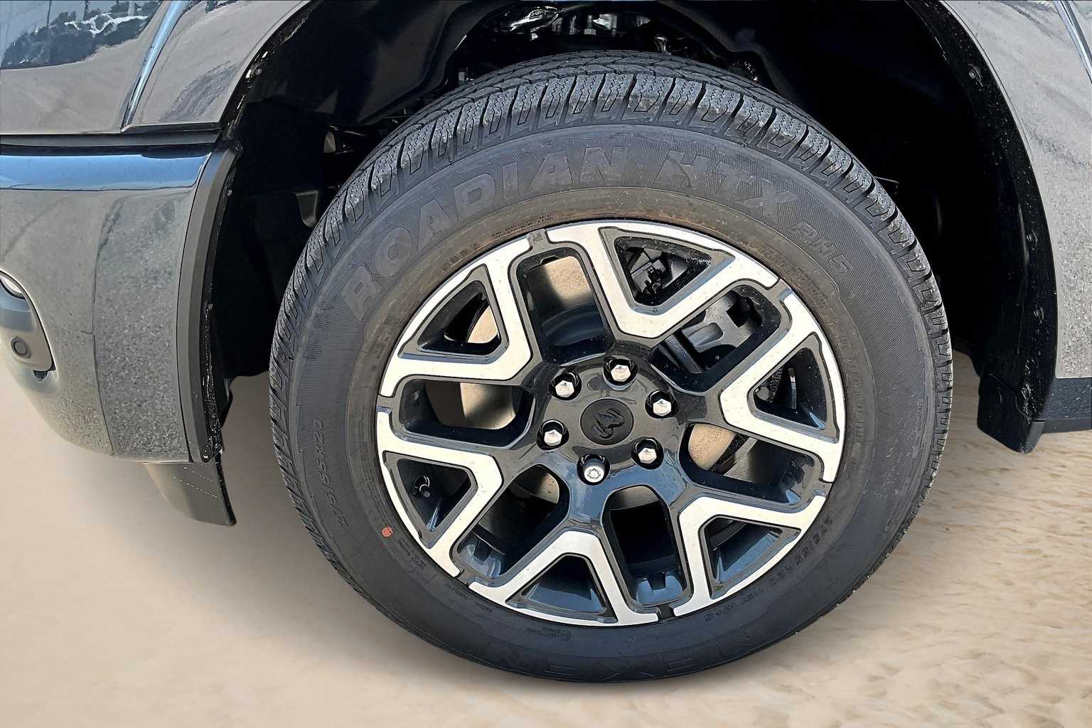 Thumbnail: 2026 RAM 1500 - 8