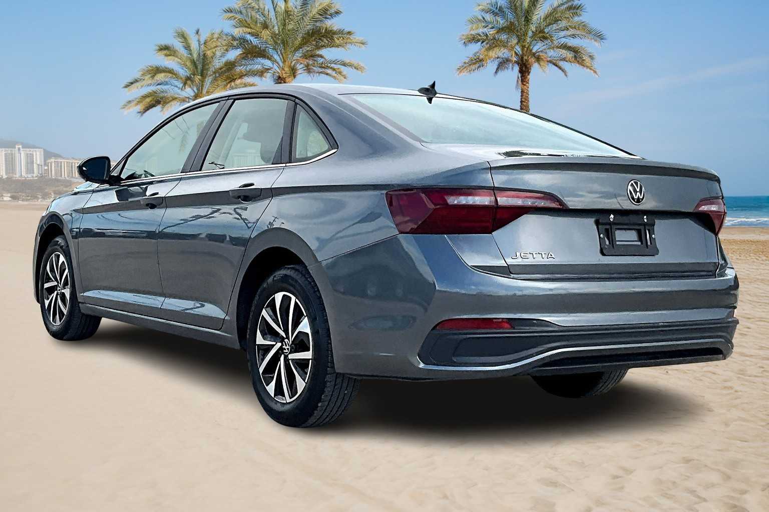 Thumbnail: 2024 Volkswagen Jetta - 4