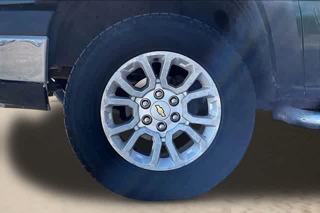 Thumbnail: 2004 Chevrolet Silverado 1500 - 4