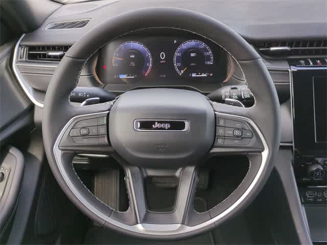 Thumbnail: 2025 Jeep Grand Cherokee - 22