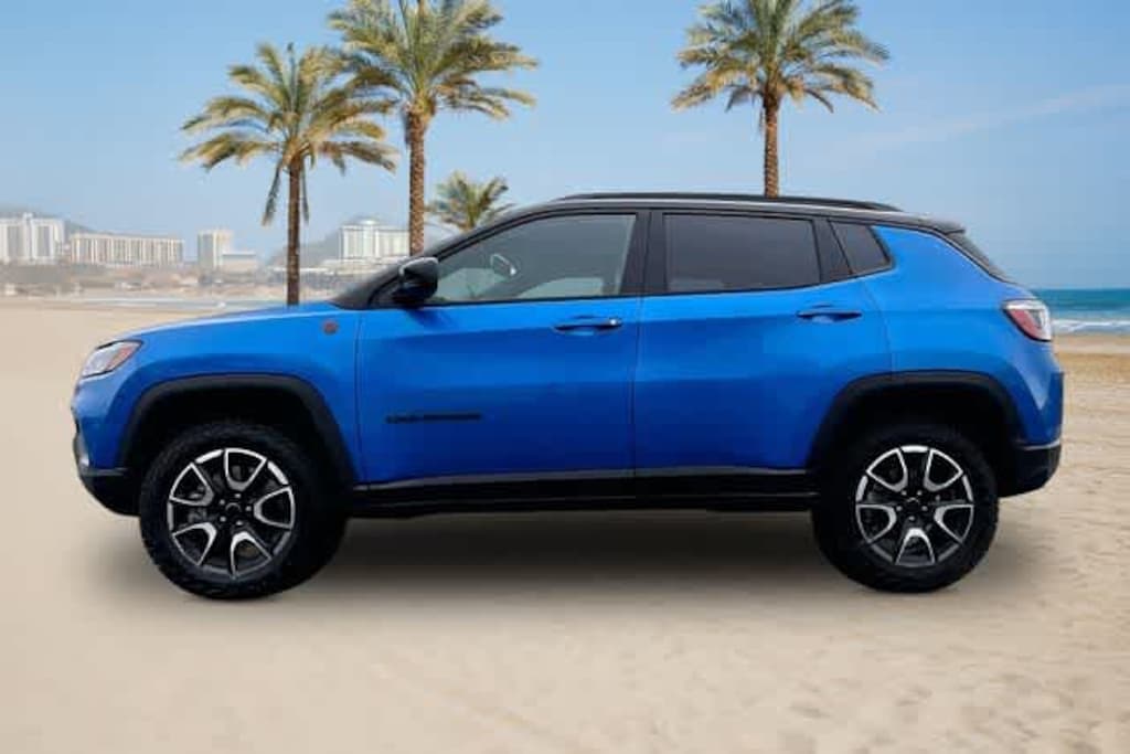 Used 2025 Jeep Compass Trailhawk SUV