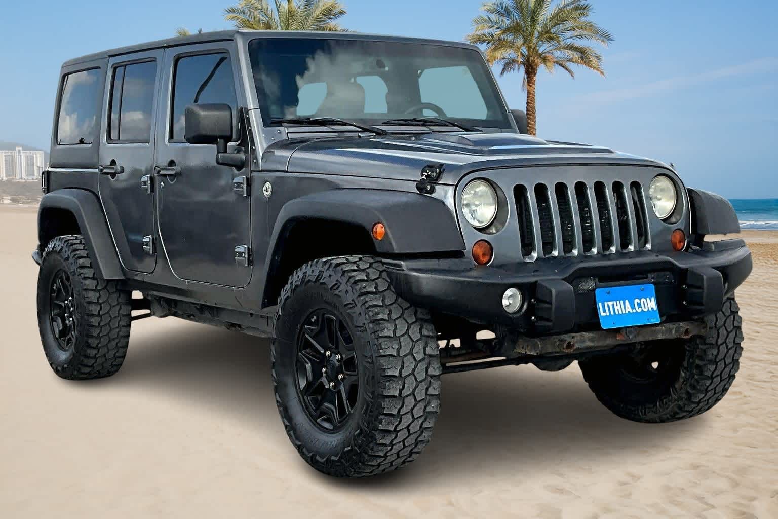 Thumbnail: 2013 Jeep Wrangler - 19