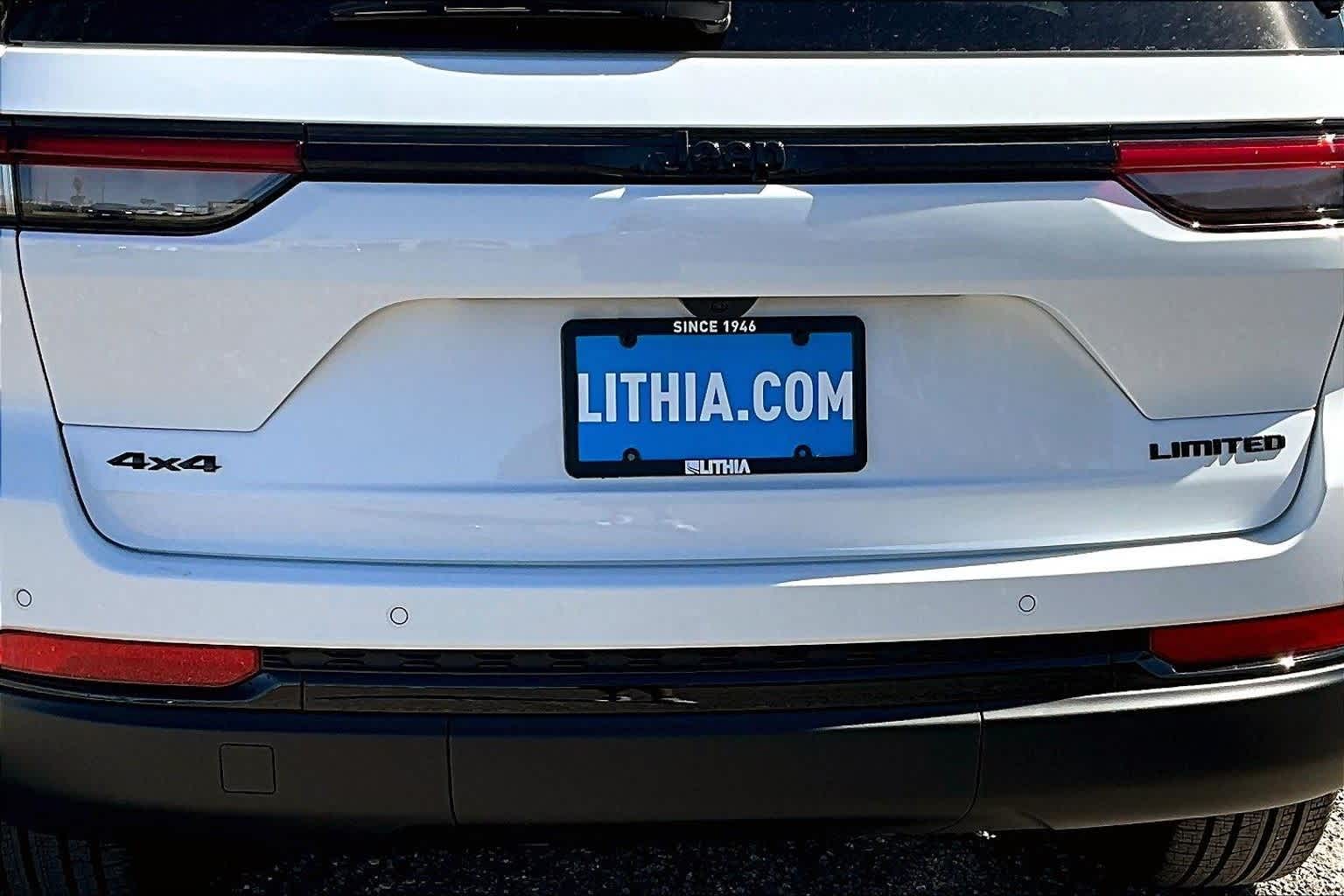 Thumbnail: 2025 Jeep Grand Cherokee - 7