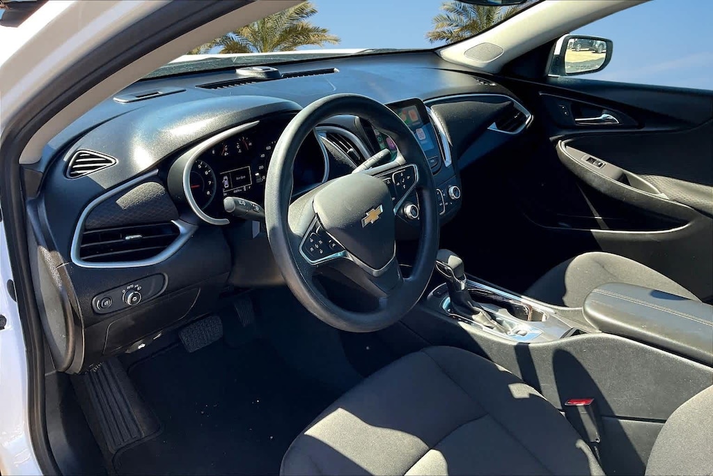 Used 2024 Chevrolet Malibu 1LT Sedan