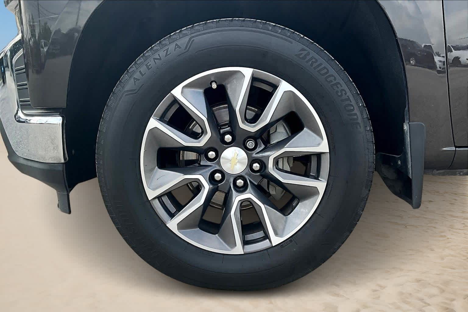 Thumbnail: 2021 Chevrolet Silverado 1500 - 7