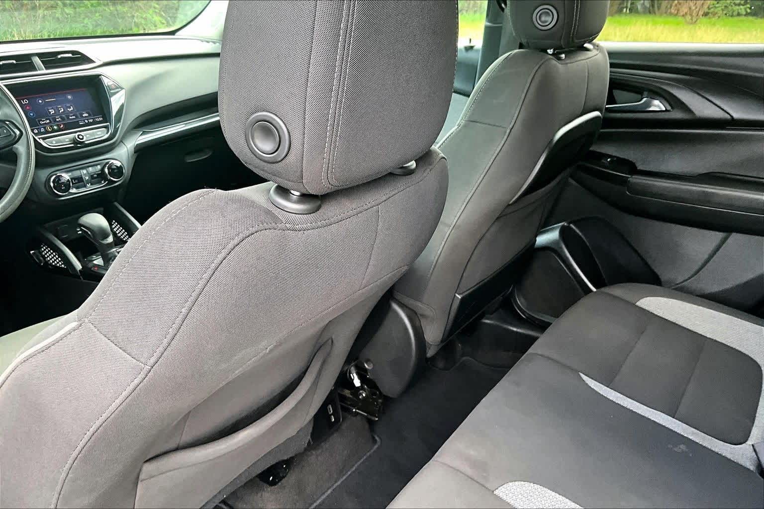 Thumbnail: 2023 Chevrolet TrailBlazer - 11