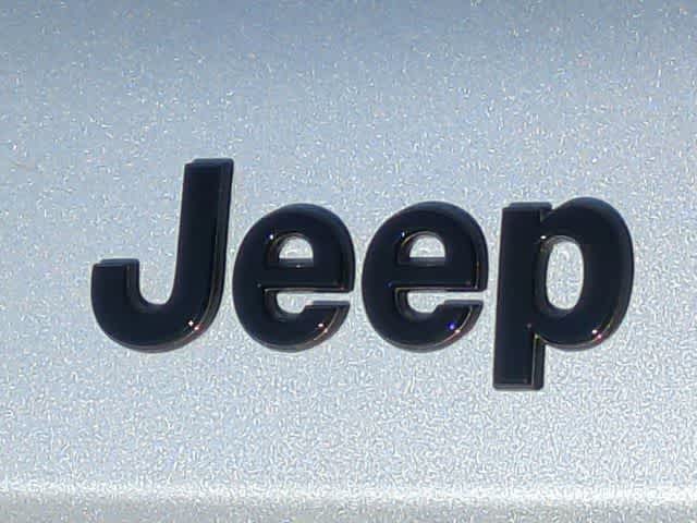 Thumbnail: 2024 Jeep Grand Cherokee - 11