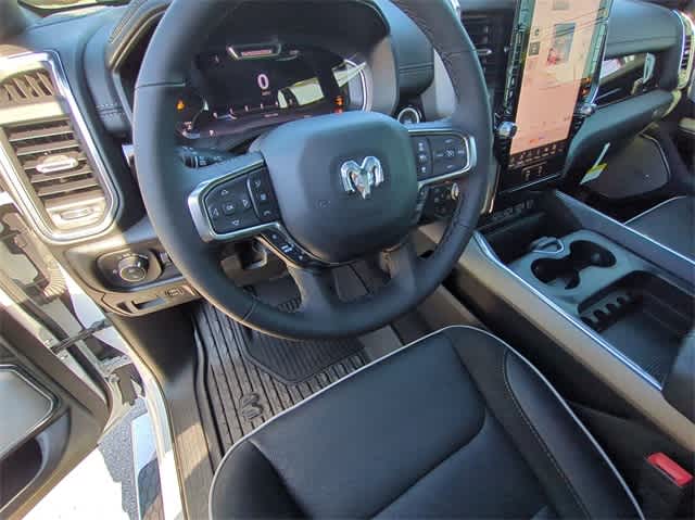 Thumbnail: 2025 RAM 1500 - 10