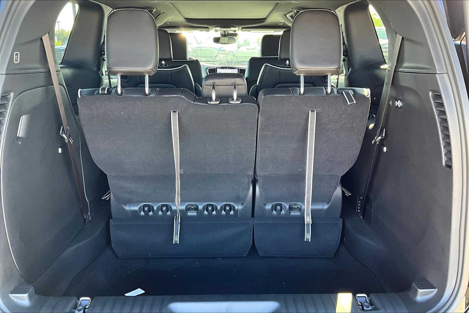 Thumbnail: 2026 Chrysler Pacifica - 18