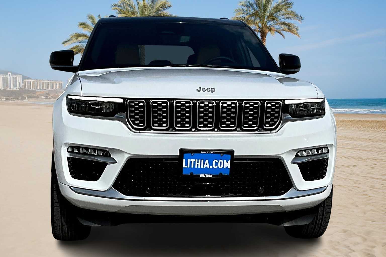 Thumbnail: 2025 Jeep Grand Cherokee - 6