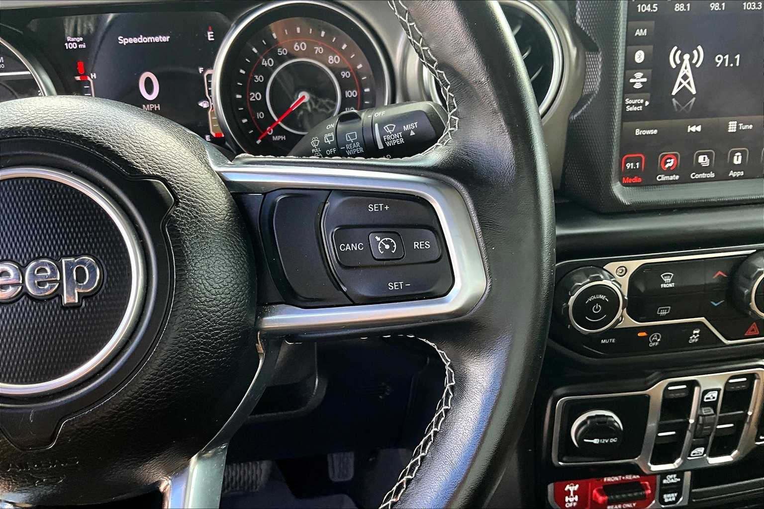 Thumbnail: 2021 Jeep Wrangler - 25