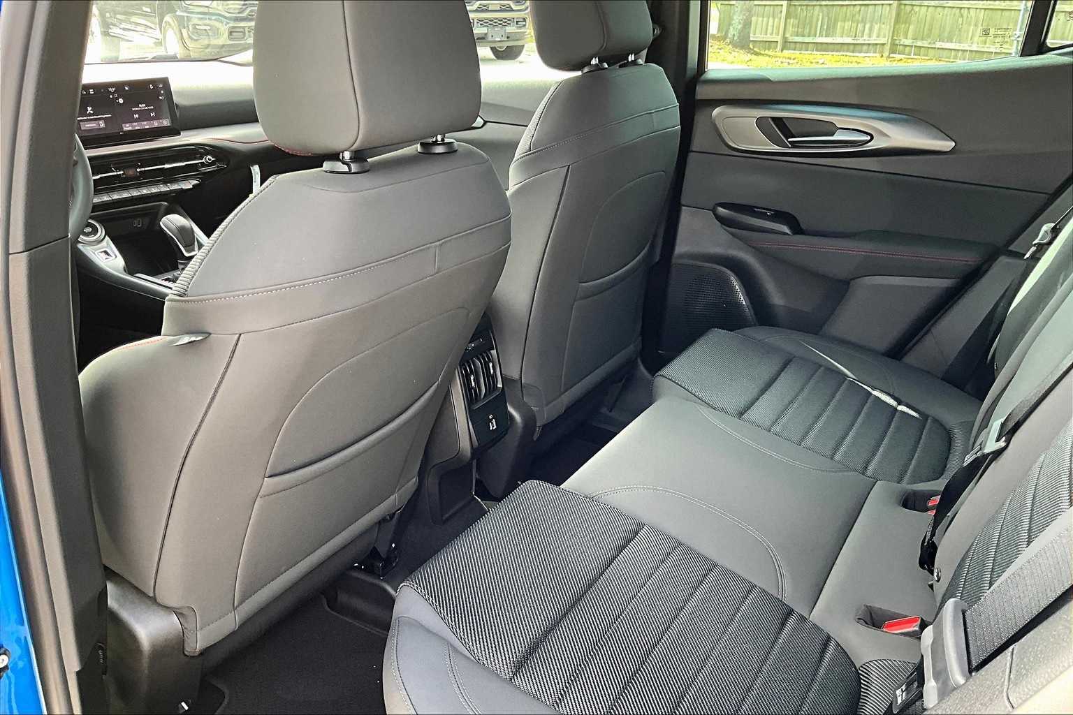 Thumbnail: 2025 Dodge Hornet - 12