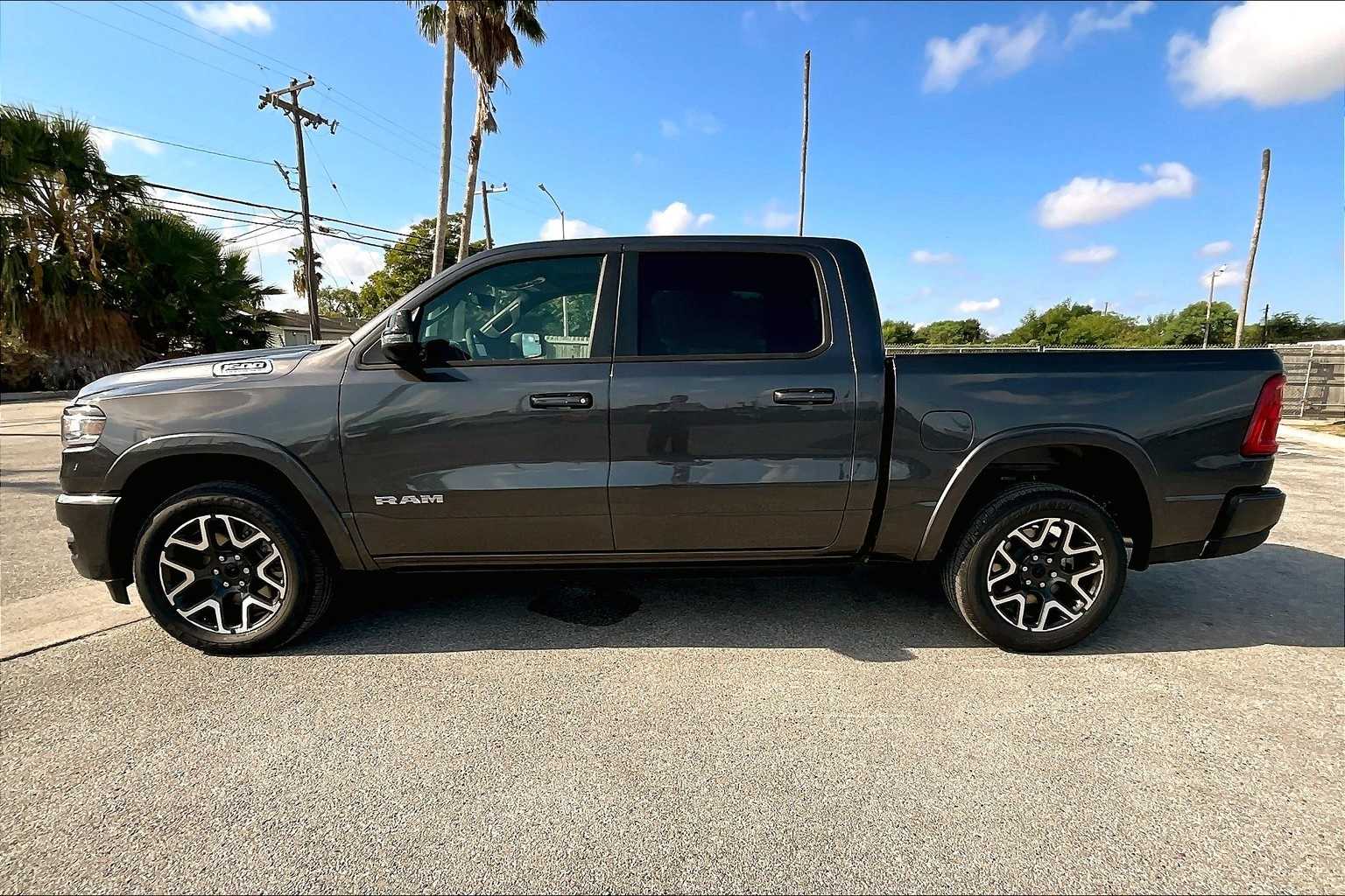 Thumbnail: 2026 RAM 1500 - 3