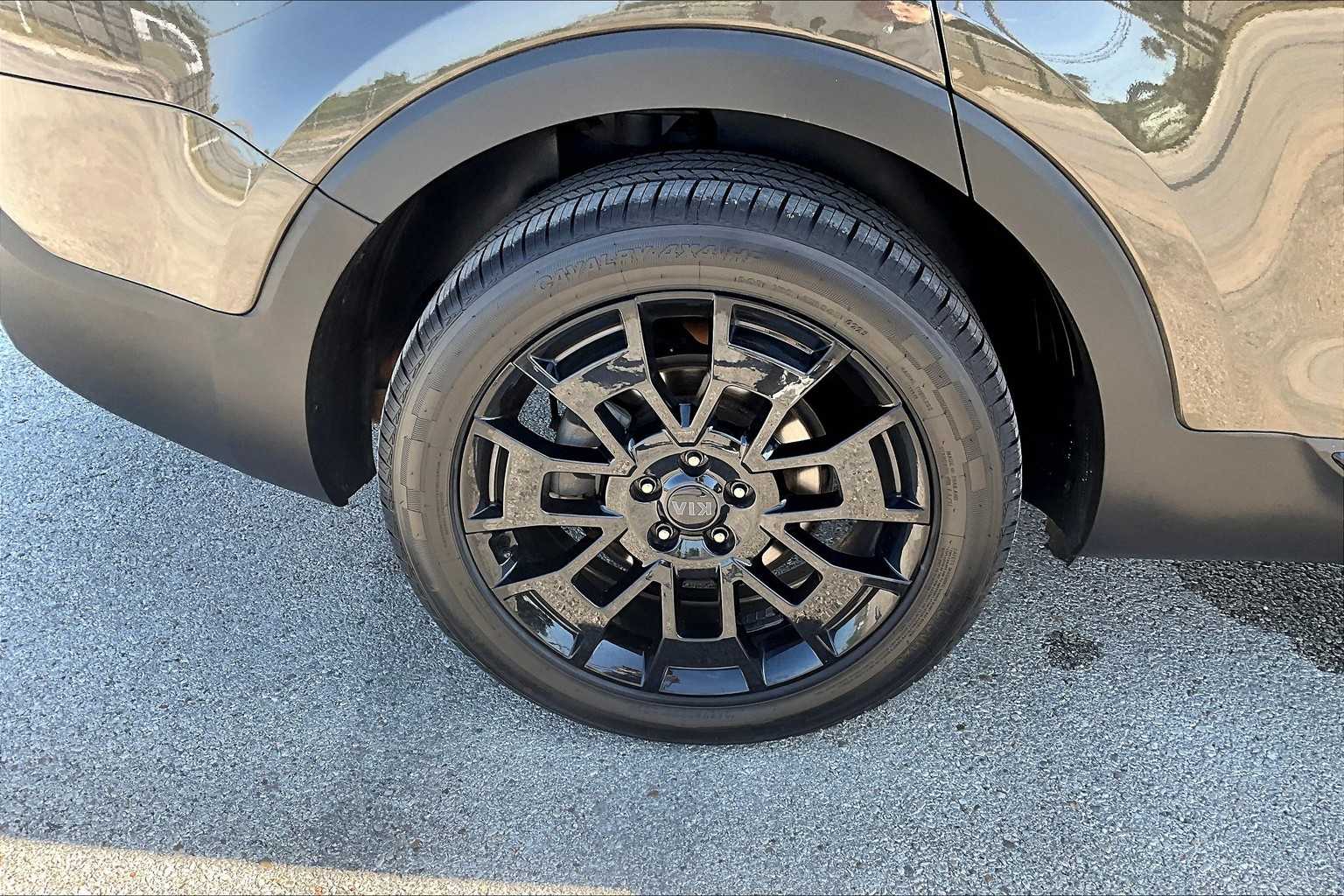 Thumbnail: 2021 Kia Telluride - 35