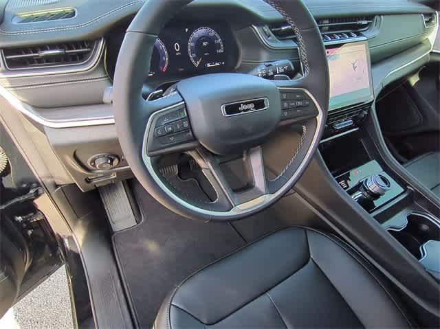 2025 Jeep Grand Cherokee Limited Edition 10