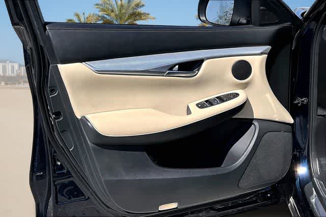 Thumbnail: 2021 INFINITI QX50 - 41