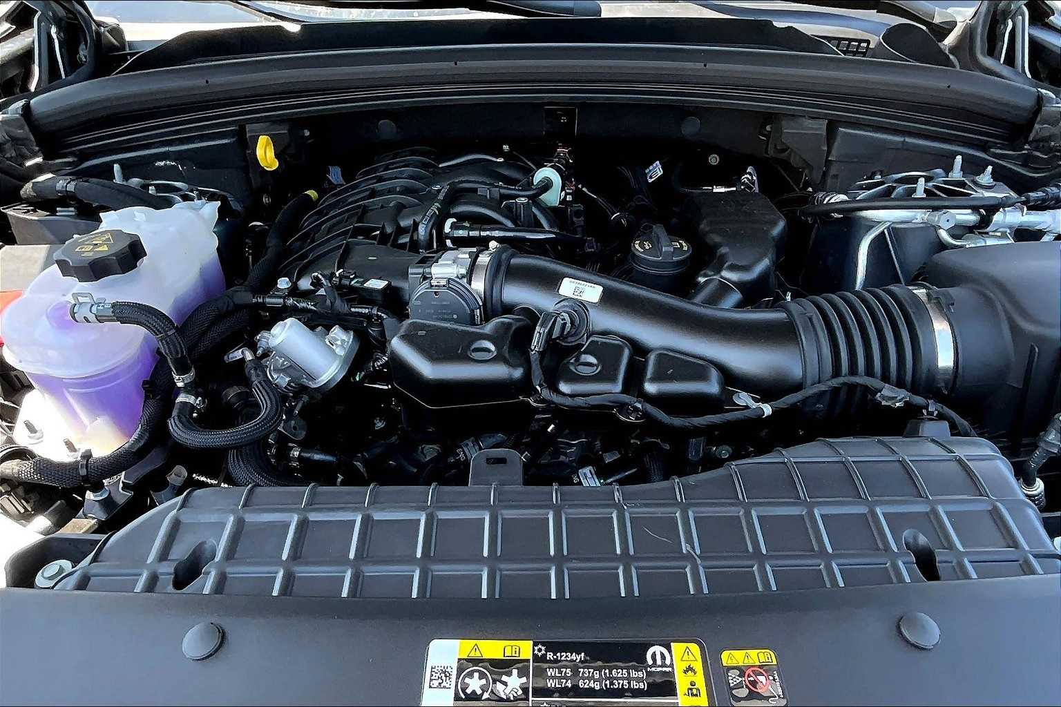 Thumbnail: 2025 Jeep Grand Cherokee - 8