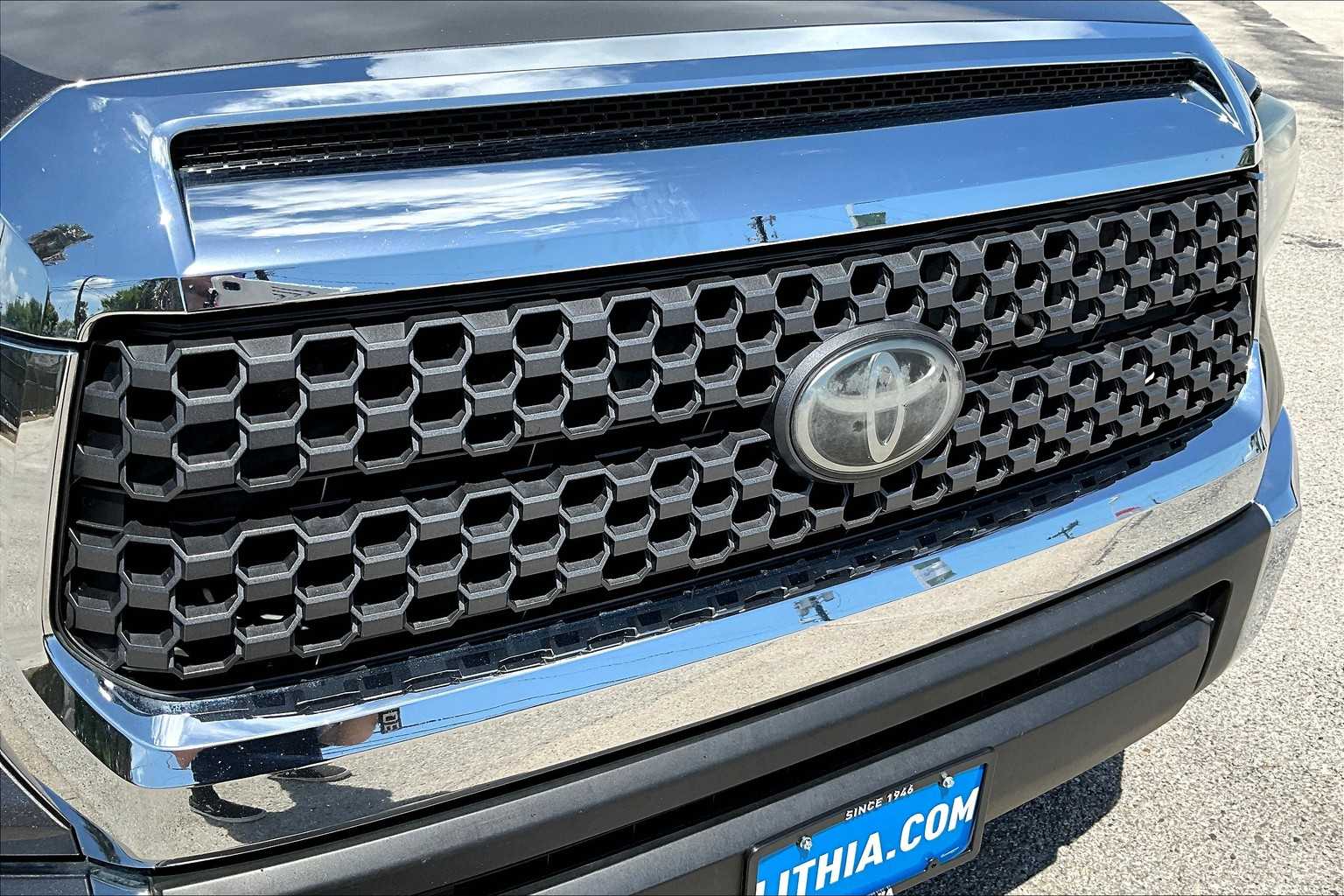 Thumbnail: 2019 Toyota Tundra - 32
