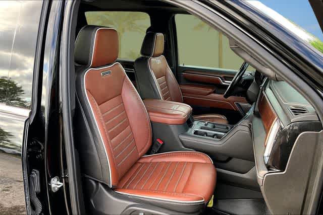 Thumbnail: 2024 GMC Sierra 2500 - 13