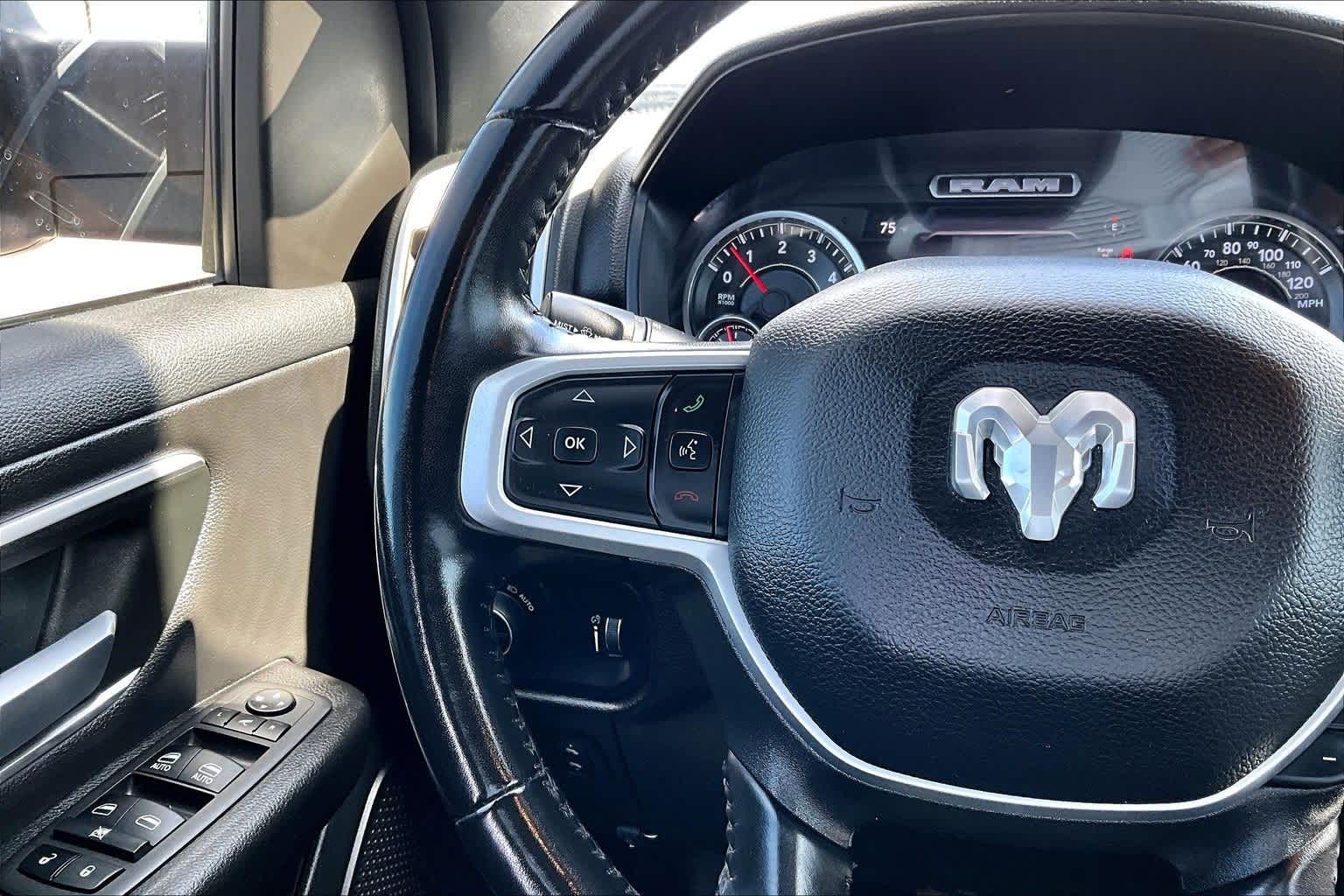 Thumbnail: 2022 RAM 1500 - 22