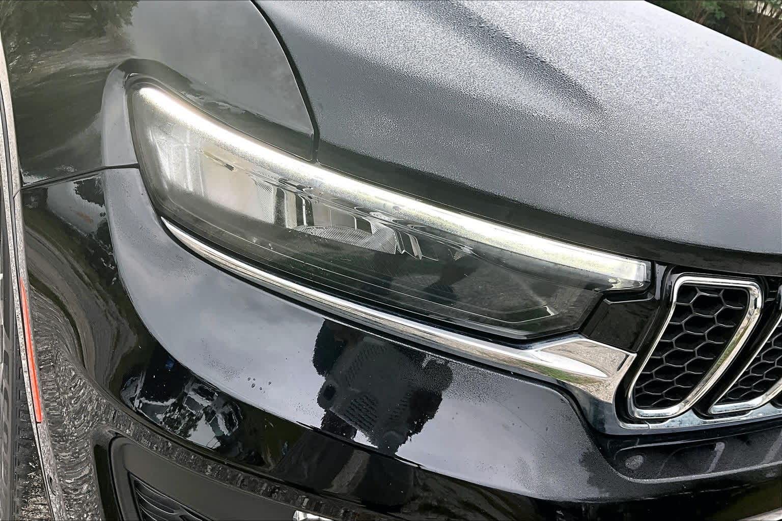 Thumbnail: 2023 Jeep Grand Cherokee - 28