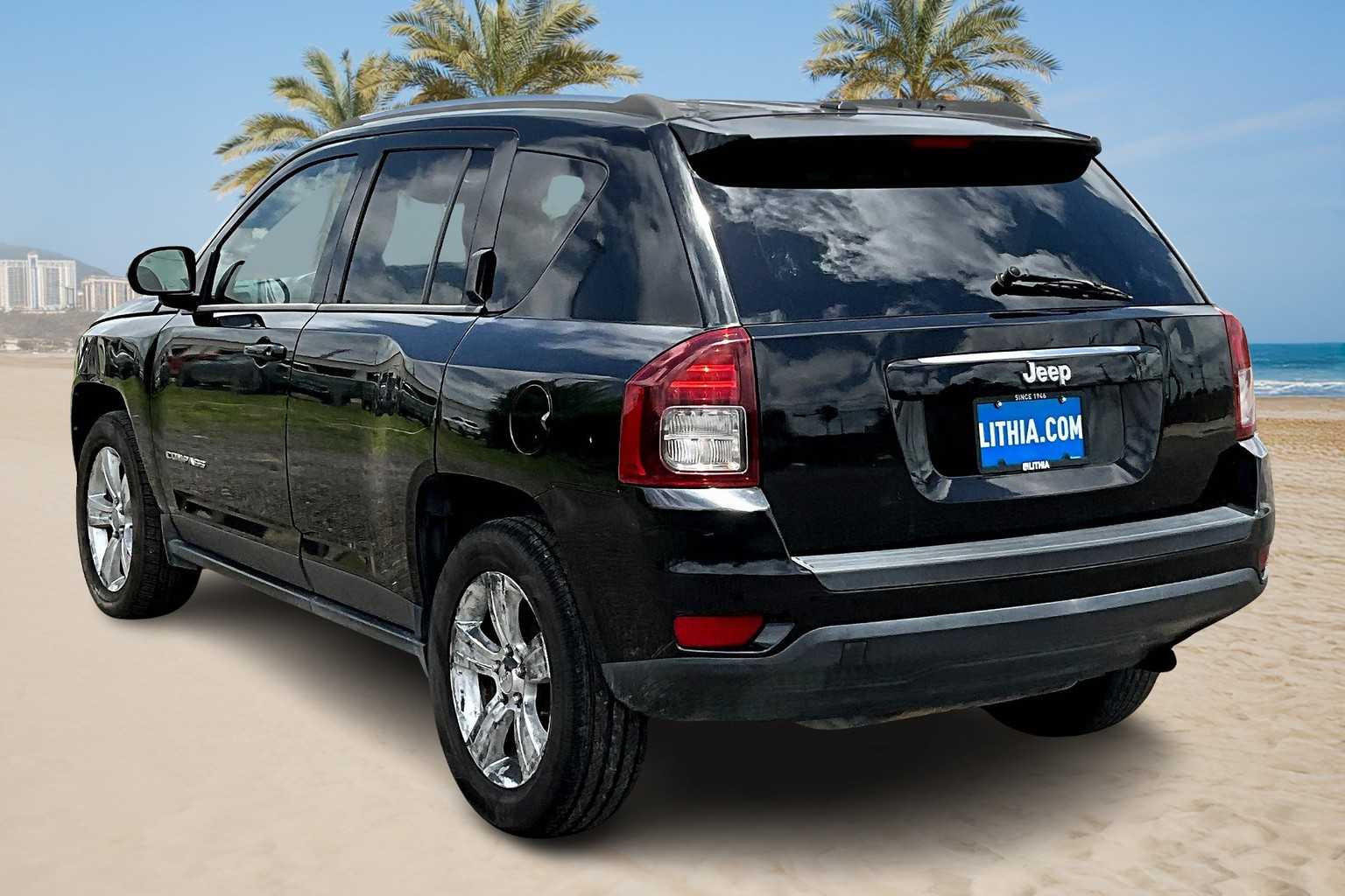 Thumbnail: 2014 Jeep Compass - 4