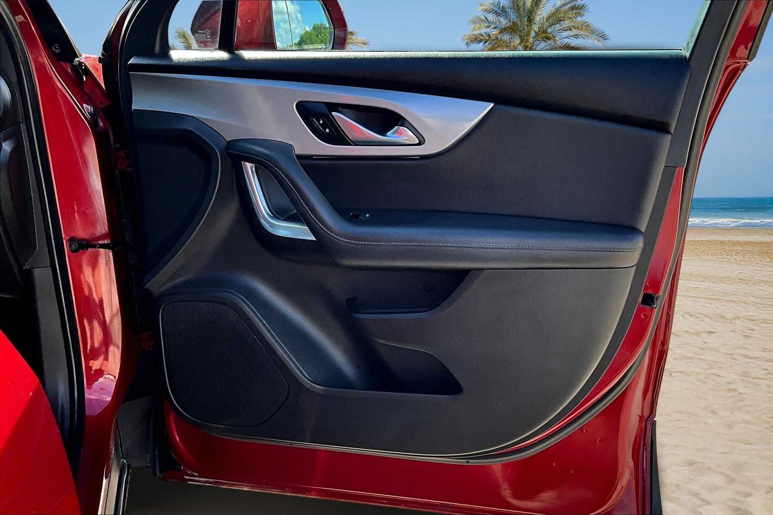 Thumbnail: 2019 Chevrolet Blazer - 27