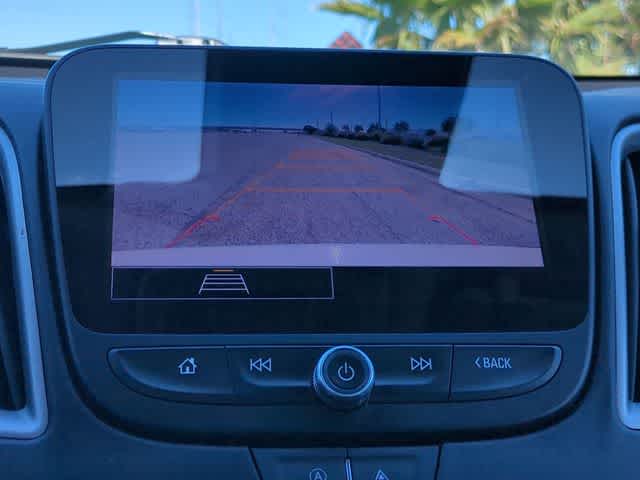 Thumbnail: 2023 Chevrolet Malibu - 14