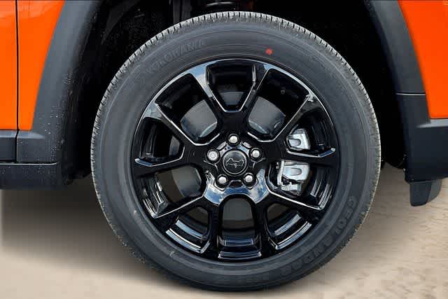 Thumbnail: 2026 Jeep Compass - 8