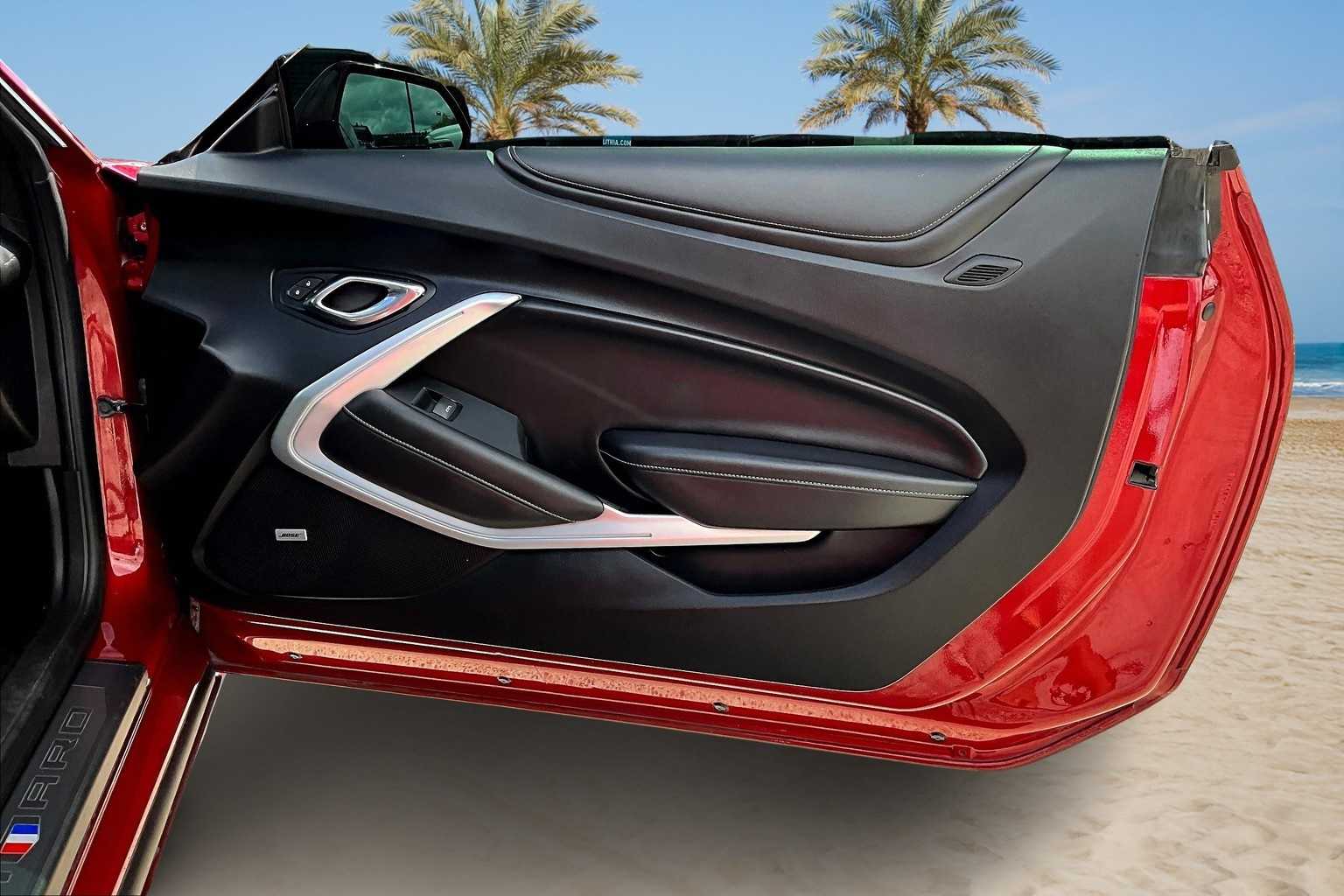 Thumbnail: 2017 Chevrolet Camaro - 26