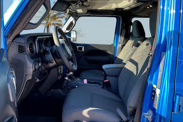 Thumbnail: 2025 Jeep Wrangler - 10