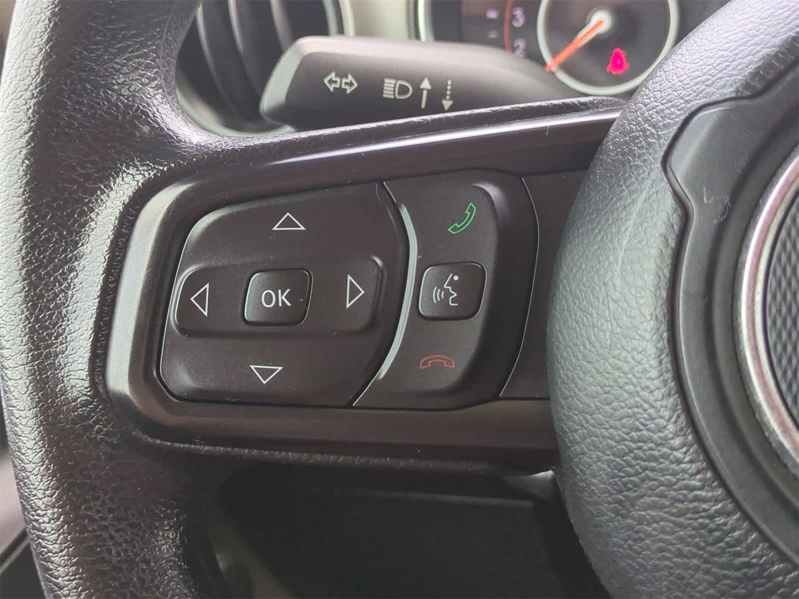 Thumbnail: 2020 Jeep Gladiator - 24