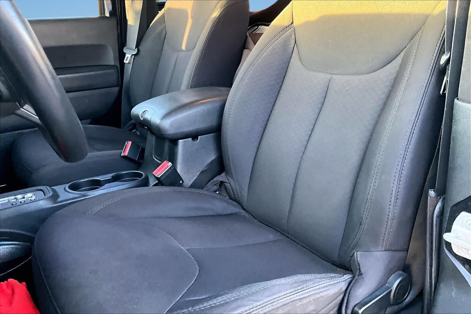 Thumbnail: 2014 Jeep Wrangler - 10