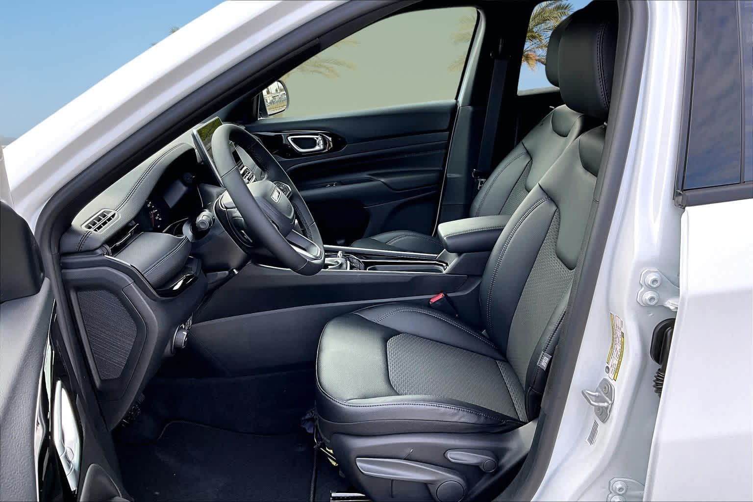 Thumbnail: 2026 Jeep Compass - 10