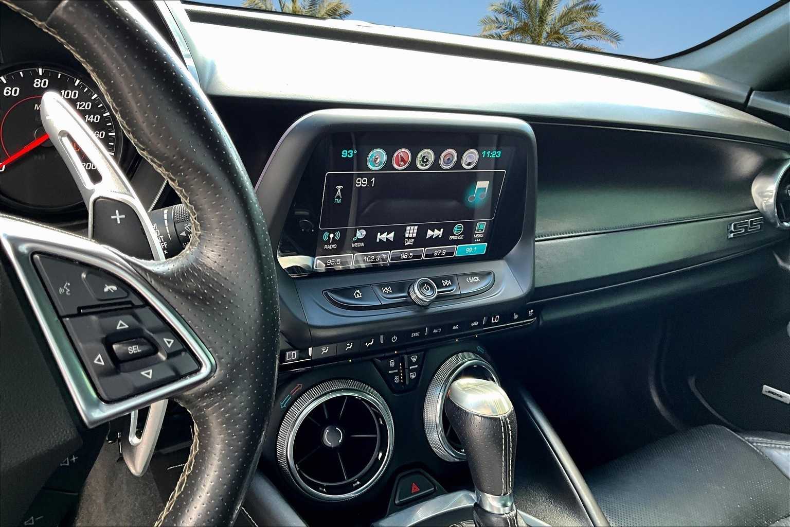 Thumbnail: 2017 Chevrolet Camaro - 14