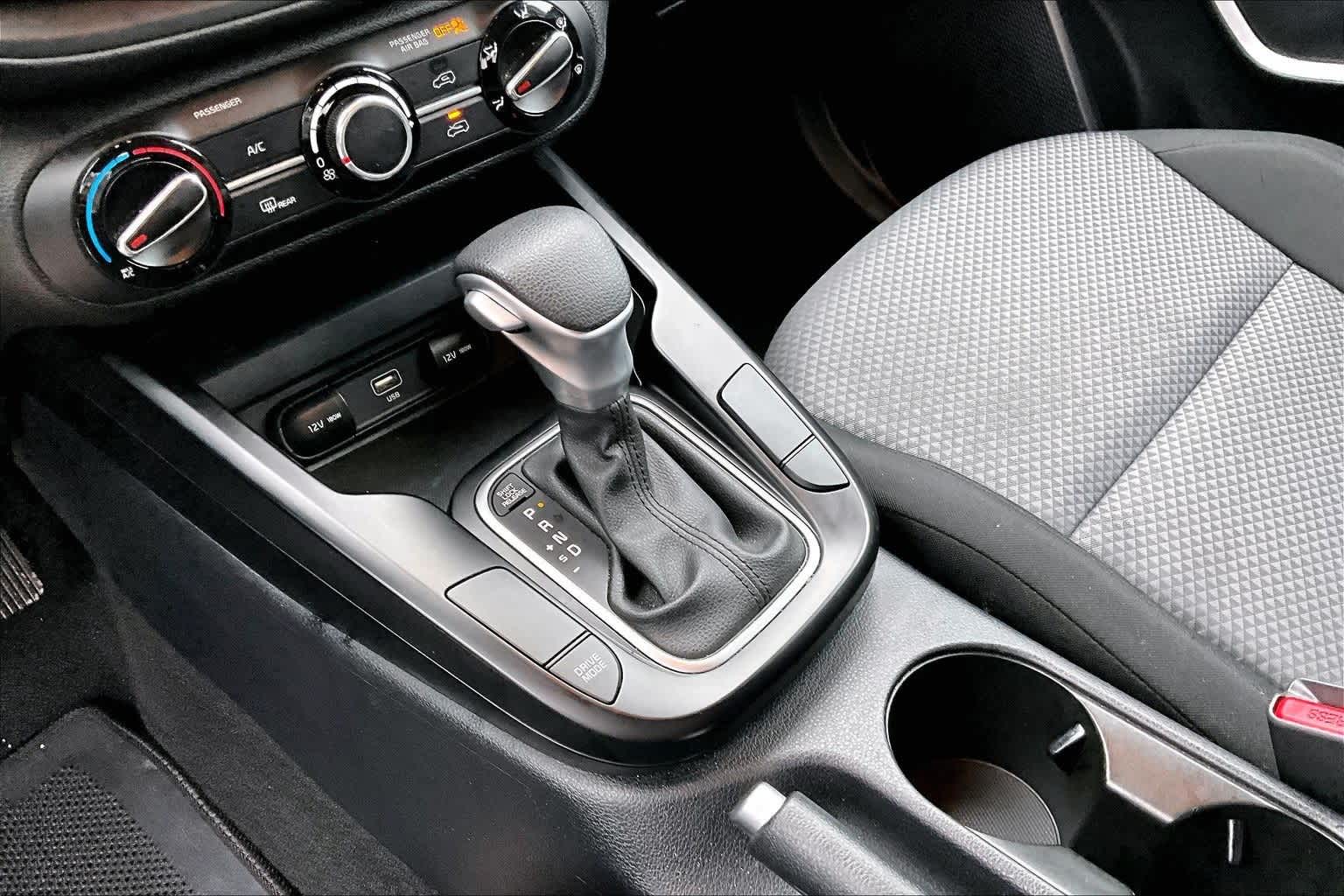 Thumbnail: 2024 Kia Soul - 16