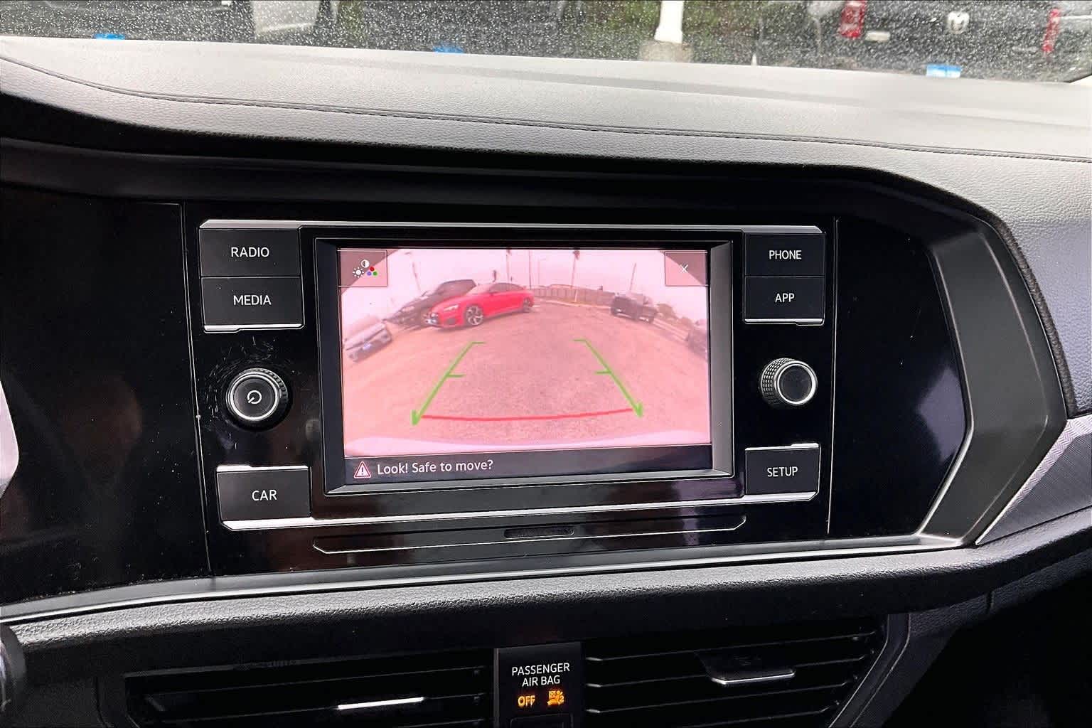 Thumbnail: 2019 Volkswagen Jetta - 23