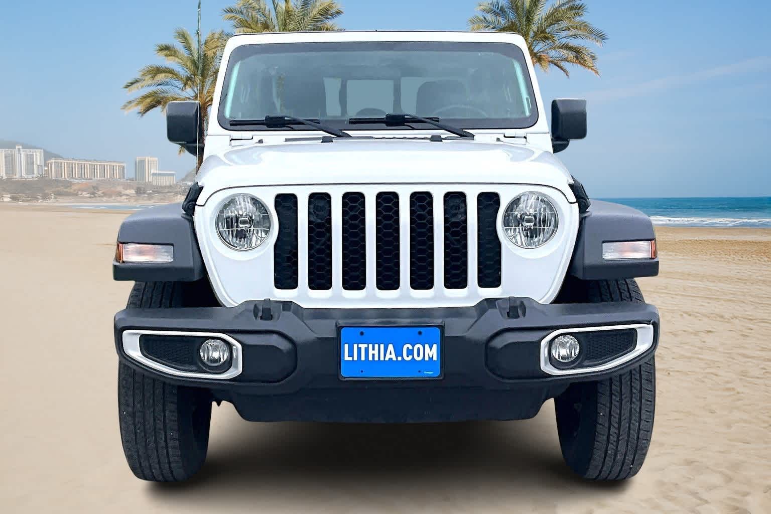 Thumbnail: 2023 Jeep Gladiator - 6