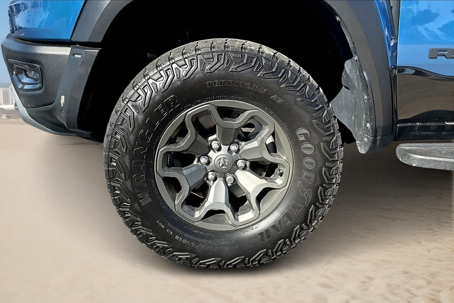 Thumbnail: 2024 RAM 1500 - 8