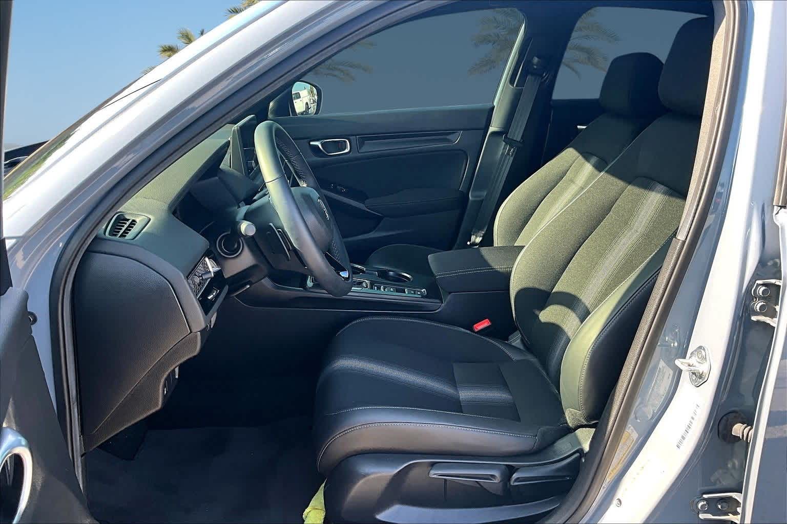 Thumbnail: 2024 Honda Civic - 10