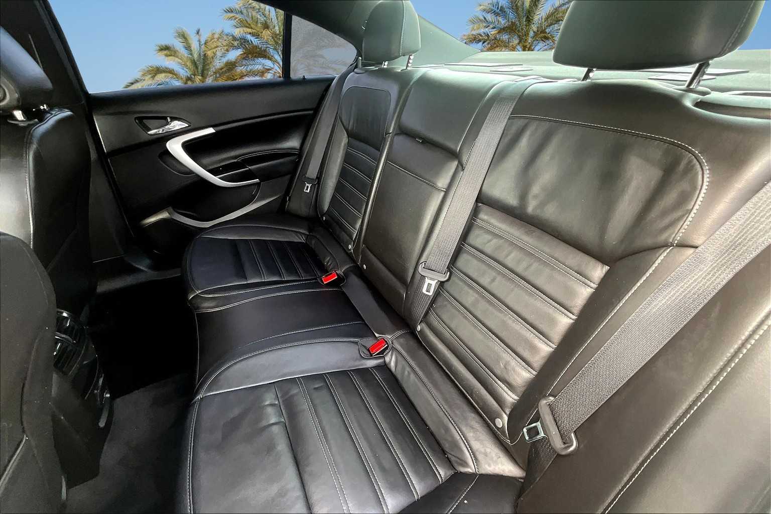 Thumbnail: 2015 Buick Regal - 13
