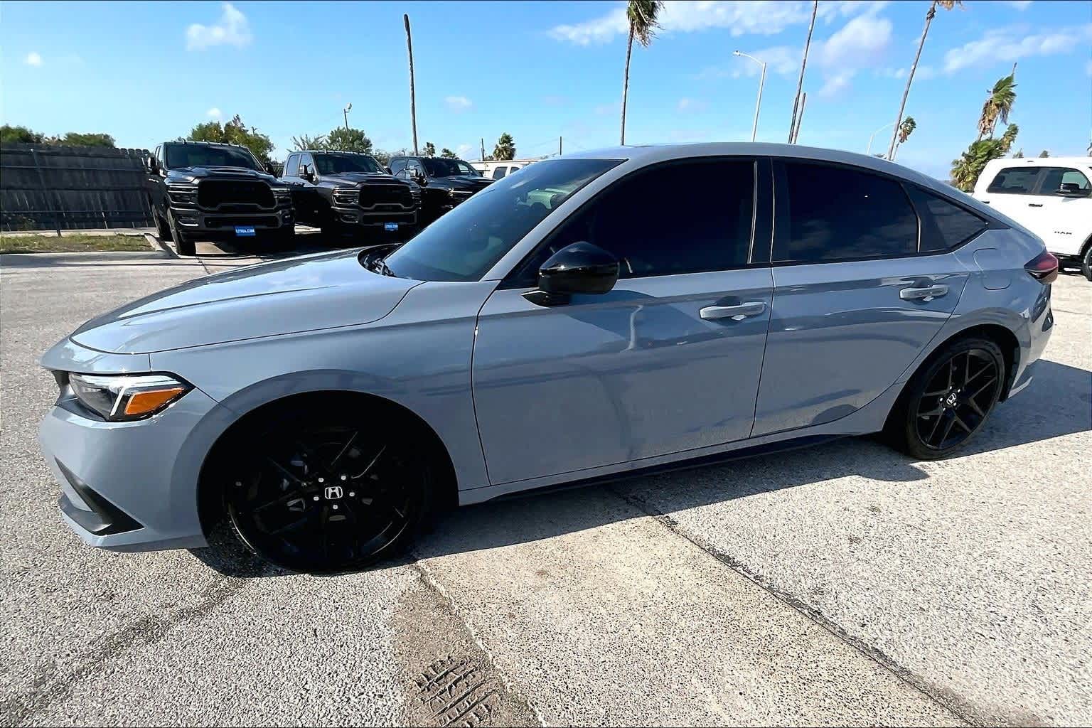 Thumbnail: 2024 Honda Civic - 3