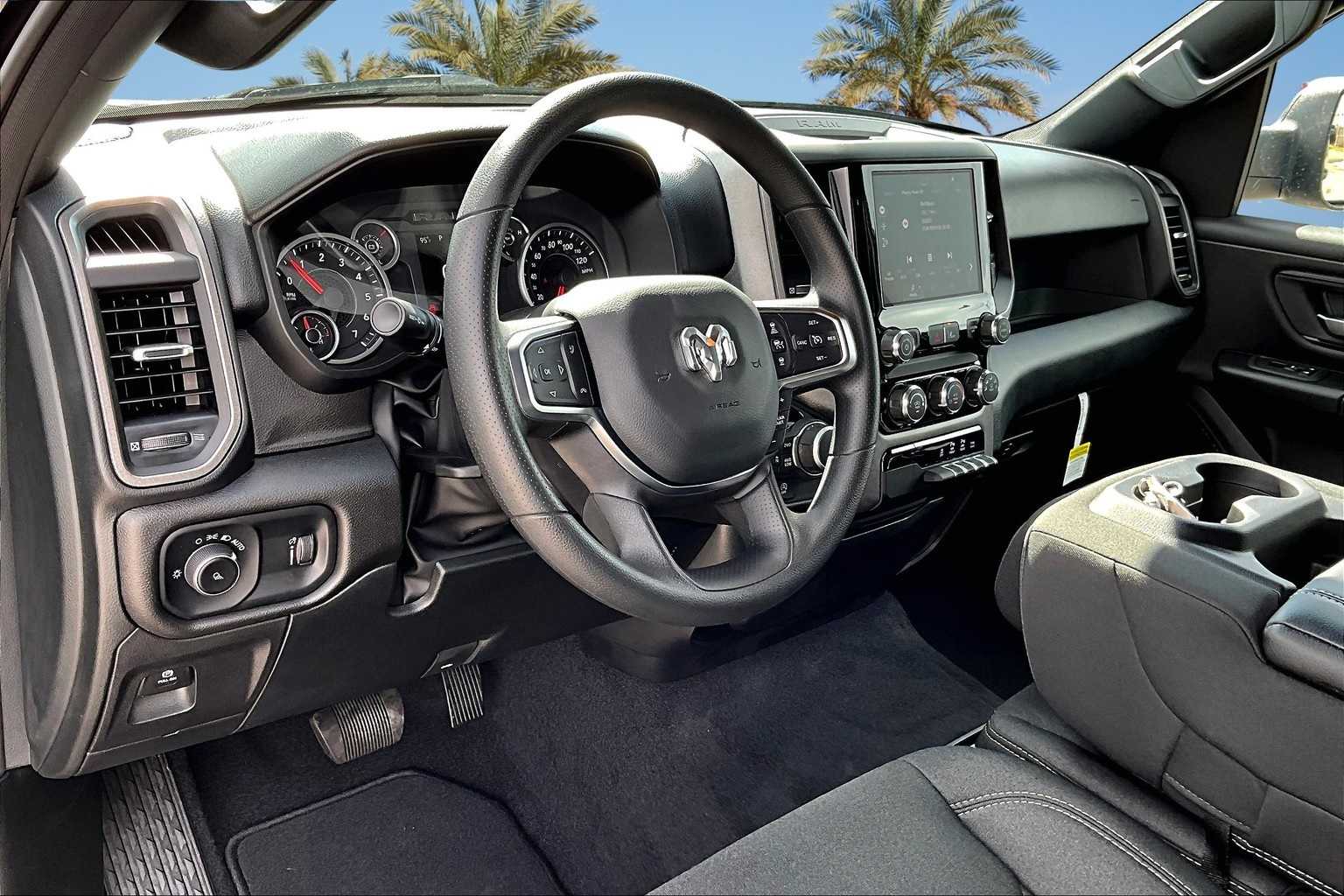 Thumbnail: 2025 RAM 1500 - 2