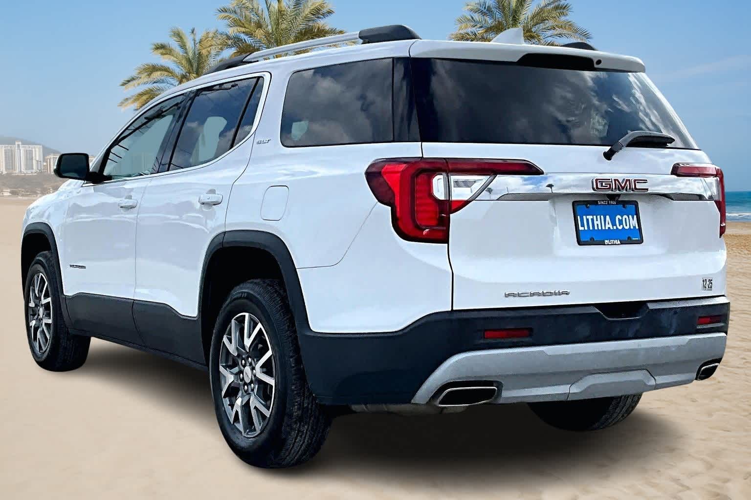 Thumbnail: 2023 GMC Acadia - 4
