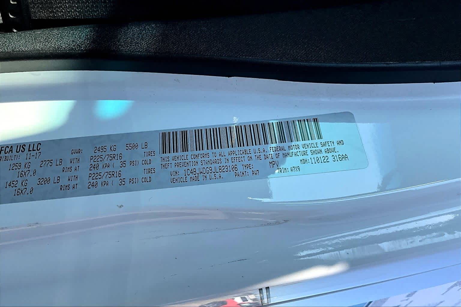 Thumbnail: 2018 Jeep Wrangler - 18