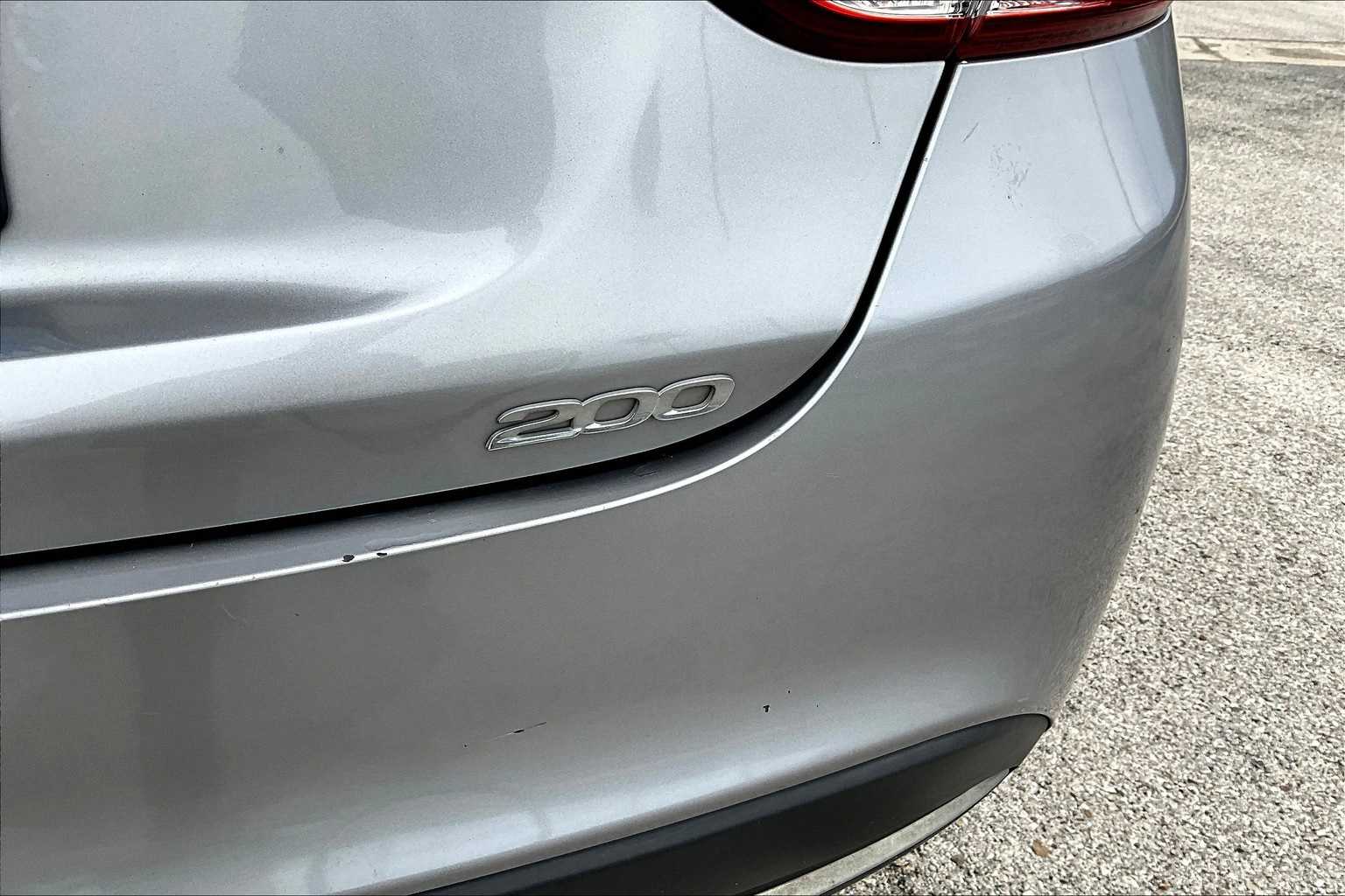 Thumbnail: 2016 Chrysler 200 - 7