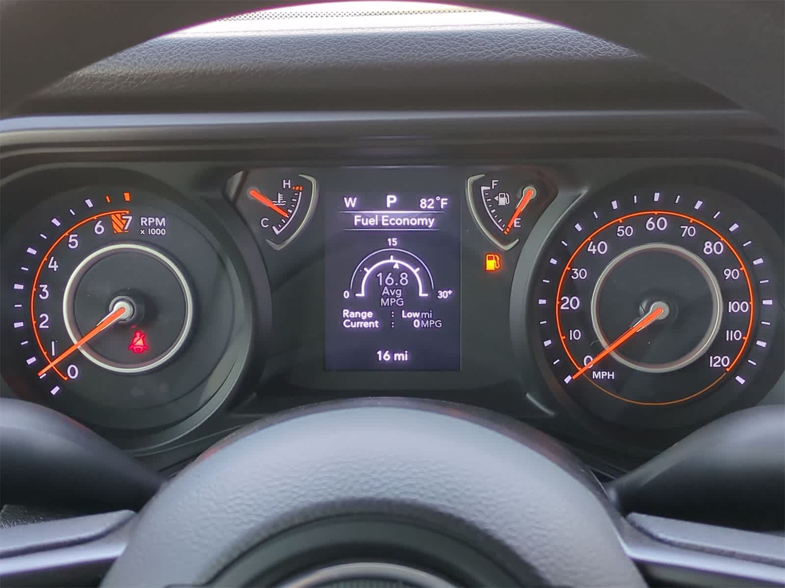 Thumbnail: 2025 Jeep Gladiator - 33